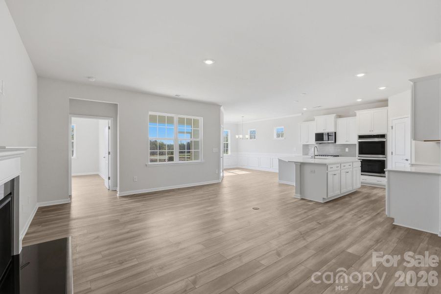 Spacious, unfurnished interior of a new home in Roselyn, Lancaster (Image 10).