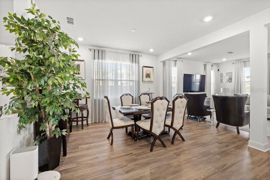 Furnished interior view inside a new home in , Davenport (Image 22). Furnished interior view inside a new home in , Davenport (Image 22).