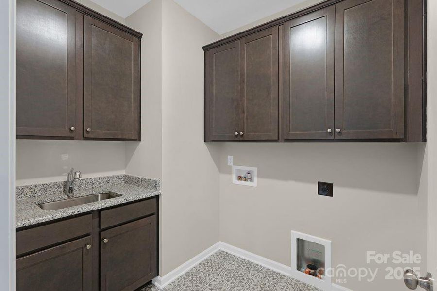 179 Holsworthy Drive ~ Ready Now! 179 Holsworthy Drive ~ Ready Now!