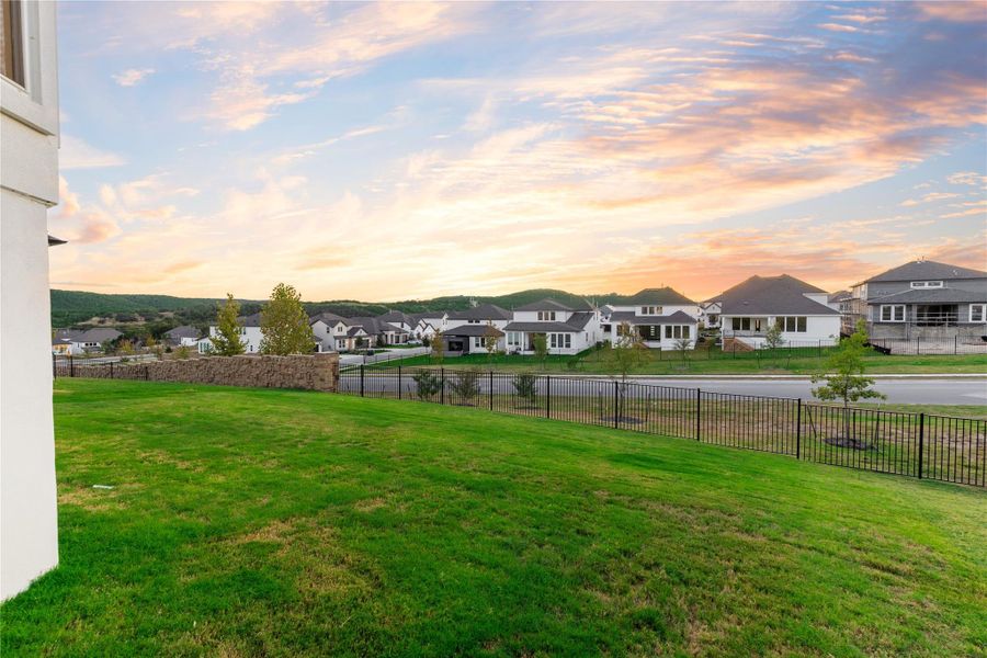 View of yard with a residential view