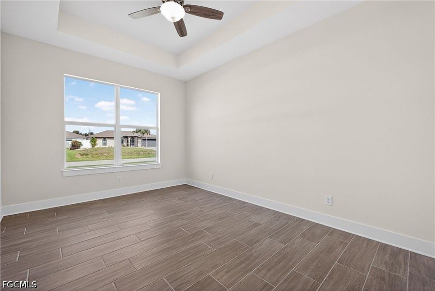 Spacious, unfurnished interior of a new home in Cape Coral, Cape Coral (Image 18). Spacious, unfurnished interior of a new home in Cape Coral, Cape Coral (Image 18).