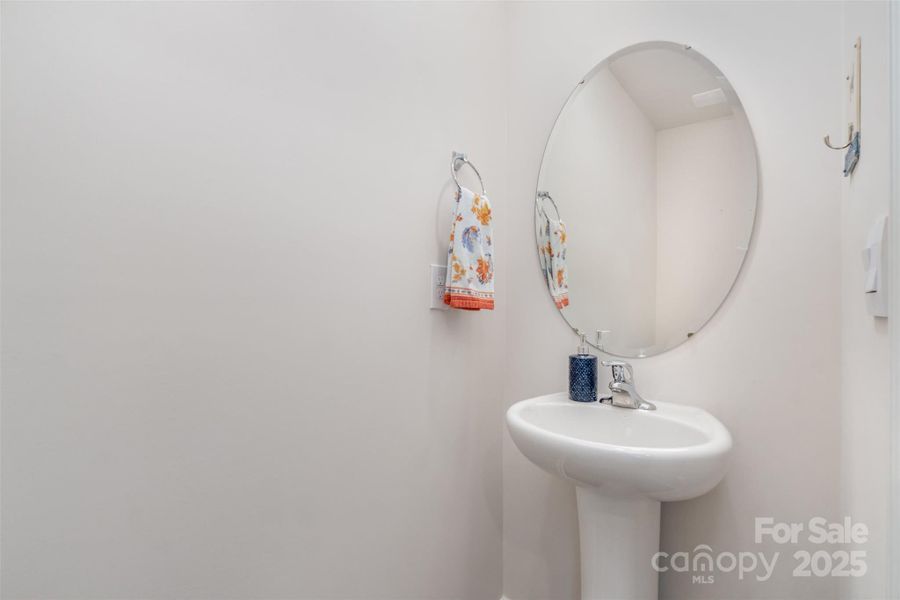 Image 28 of a home in . Image 28 of a home in .