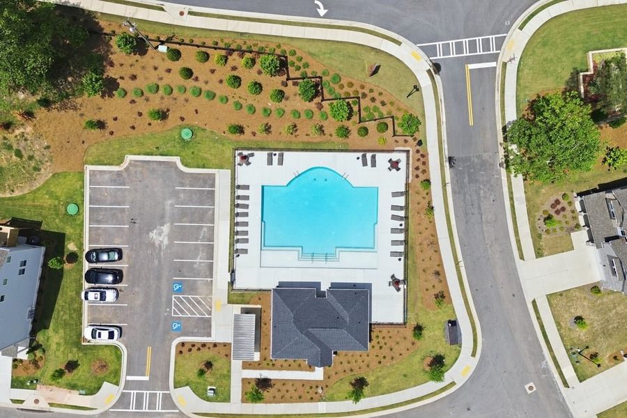 Community amenities in Auburn Glen, Dacula (Image 35).