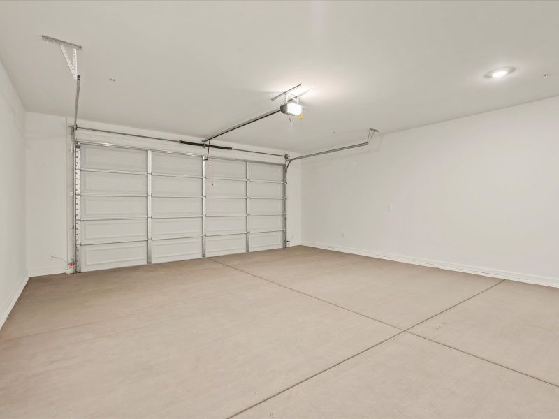 Welcome to the 2340 Floorplan.