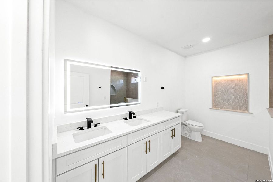 Furnished interior view inside a new home in , Kyle (Image 15).