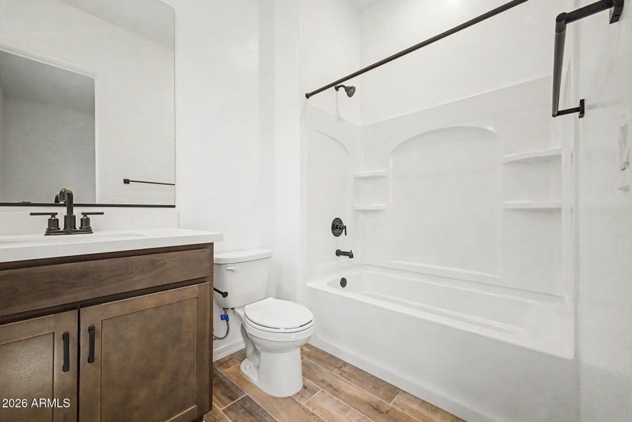 PHX_Empire_Lot 7049_Kelly_22700_bath3