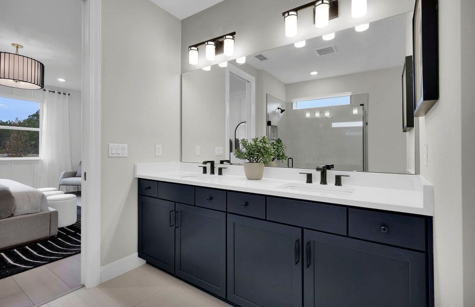 Coral Grand | Owner's Bathroom Coral Grand | Owner's Bathroom