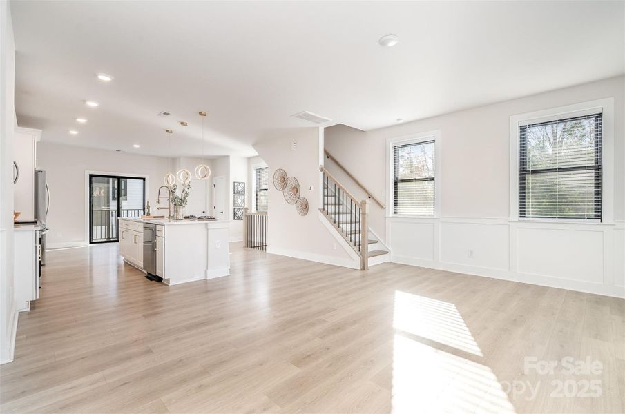 Spacious, unfurnished interior of a new home in , Charlotte (Image 18).