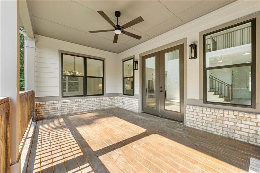 Exterior details and patio area of a home in , Jefferson (Image 4).