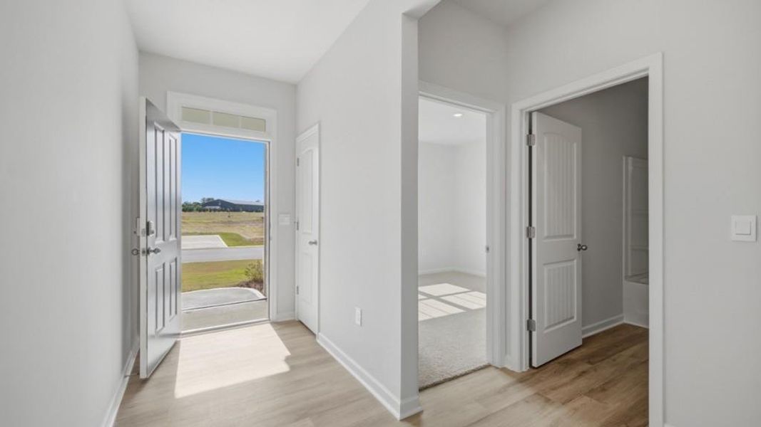 Spacious, unfurnished interior of a new home in Northberry, Rome (Image 23).