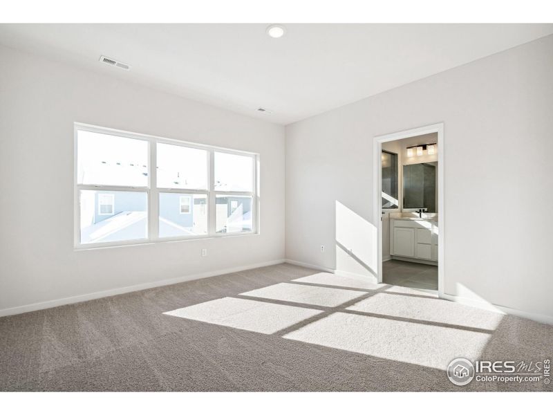 Image 36 of a home in Kinston Mainstreet Townhomes.