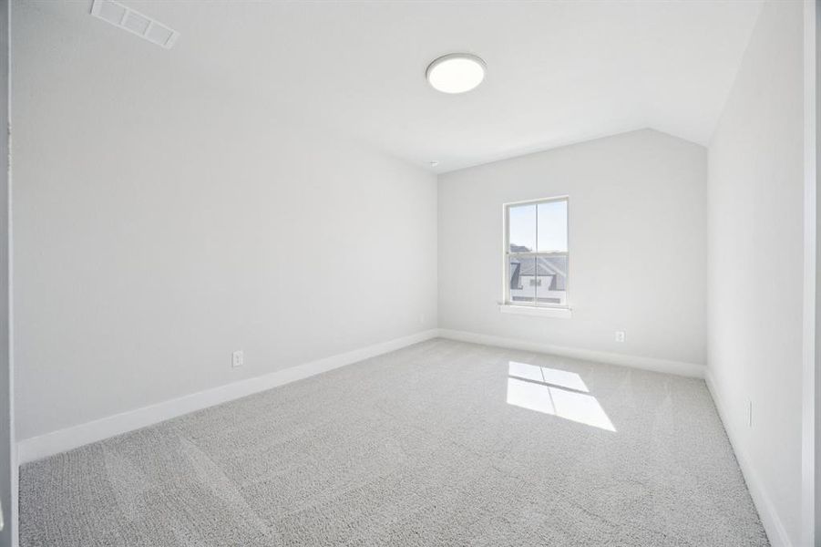 Spacious, unfurnished interior of a new home in Painted Tree Lakeside, McKinney (Image 17). Spacious, unfurnished interior of a new home in Painted Tree Lakeside, McKinney (Image 17).