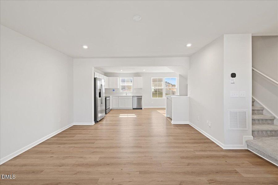 19-502 Camaro Rift Trl