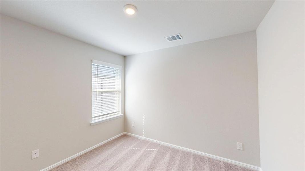 Spacious, unfurnished interior of a new home in Forest Park, Princeton (Image 33).