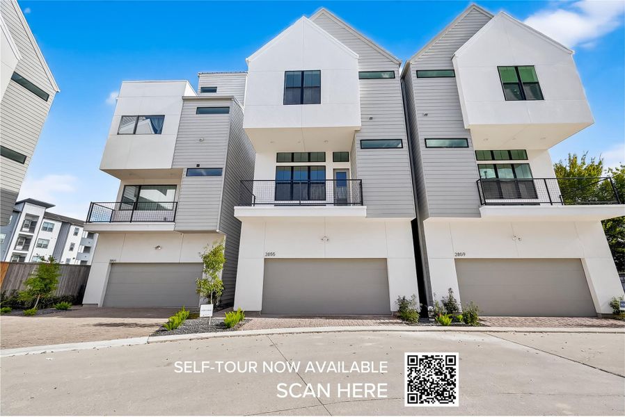 Front exterior of a new home in Middle Street Lofts on the Bayou, Houston, TX, highlighting curb appeal (Image 30).