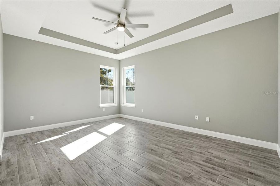 Spacious, unfurnished interior of a new home in , Palm Coast (Image 39).