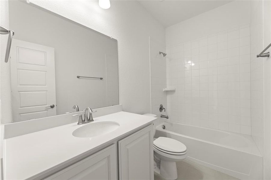 06. 4047 Bedford - 2ND Bath 06. 4047 Bedford - 2ND Bath