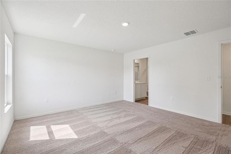 Spacious, unfurnished interior of a new home in , Ocala (Image 6). Spacious, unfurnished interior of a new home in , Ocala (Image 6).