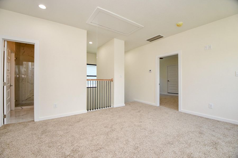 Spacious, unfurnished interior of a new home in , Houston (Image 36). Spacious, unfurnished interior of a new home in , Houston (Image 36).