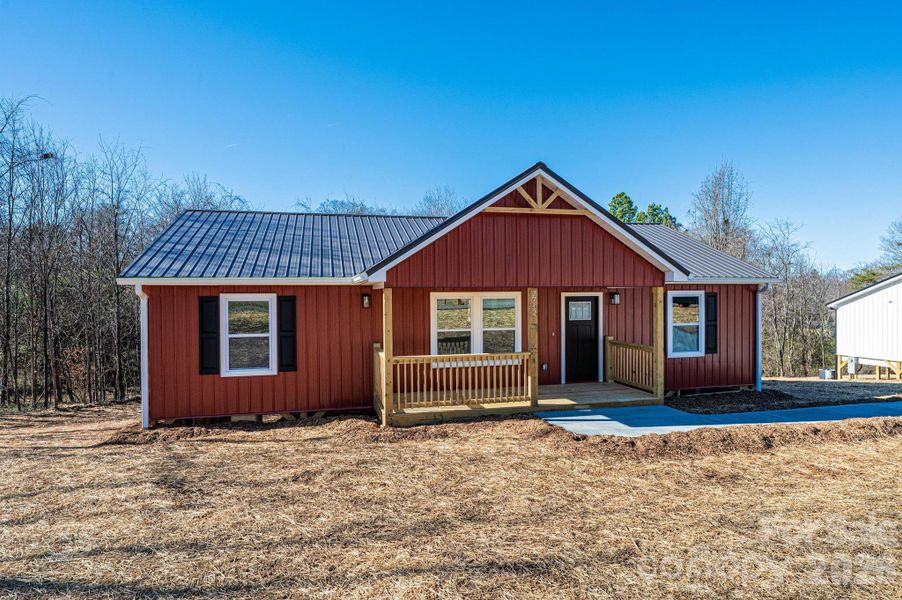 Exterior details and patio area of a home in , Connelly Springs (Image 22).