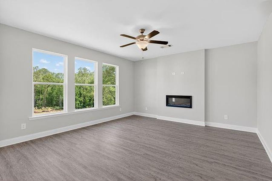 Spacious, unfurnished interior of a new home in Austin Ridge, Commerce (Image 30). Spacious, unfurnished interior of a new home in Austin Ridge, Commerce (Image 30).
