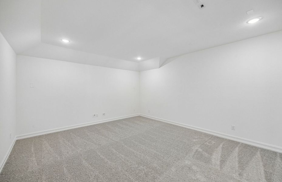Spacious, unfurnished interior of a new home in Creekview Meadows, Pilot Point (Image 24). Spacious, unfurnished interior of a new home in Creekview Meadows, Pilot Point (Image 24).