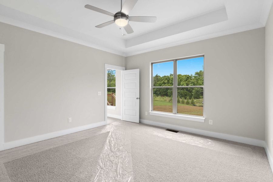 Spacious, unfurnished interior of a new home in Watermill, Lebanon (Image 14).