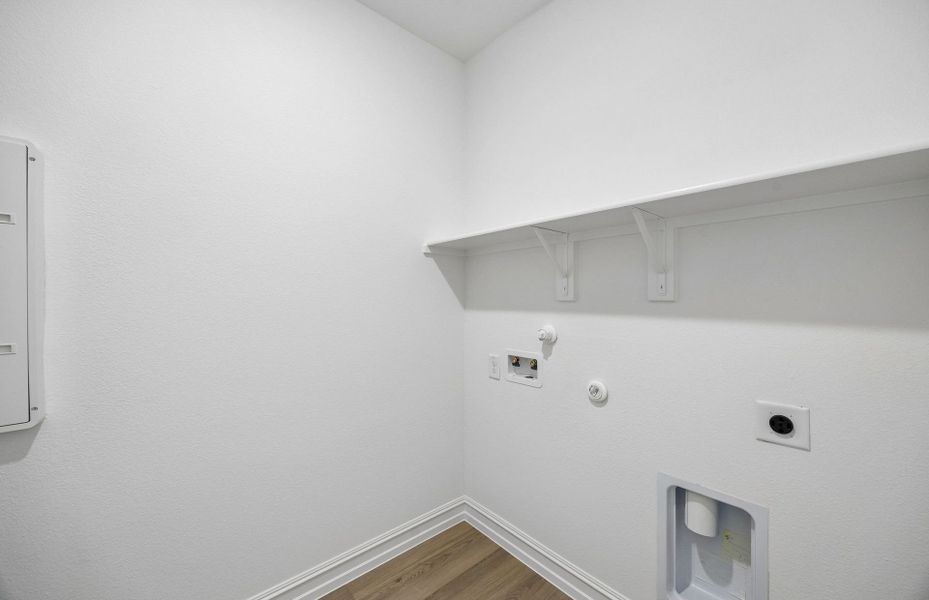 Spacious, unfurnished interior of a new home in Anna Town Square, Anna (Image 19). Spacious, unfurnished interior of a new home in Anna Town Square, Anna (Image 19).
