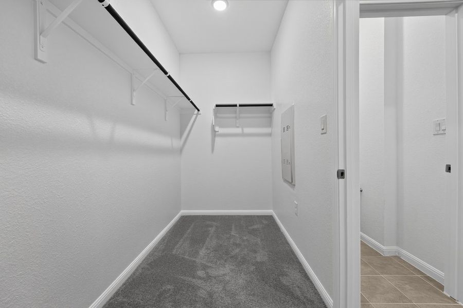 Spacious, unfurnished interior of a new home in Lisso, Pflugerville (Image 20).