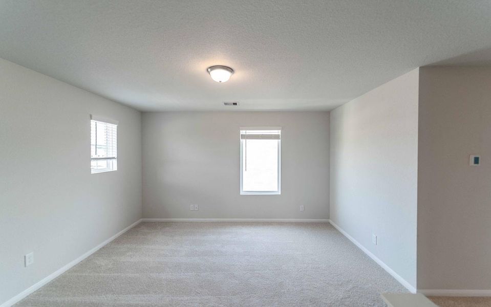 Spacious, unfurnished interior of a new home in Colony at Pinehurst, Pinehurst (Image 14).