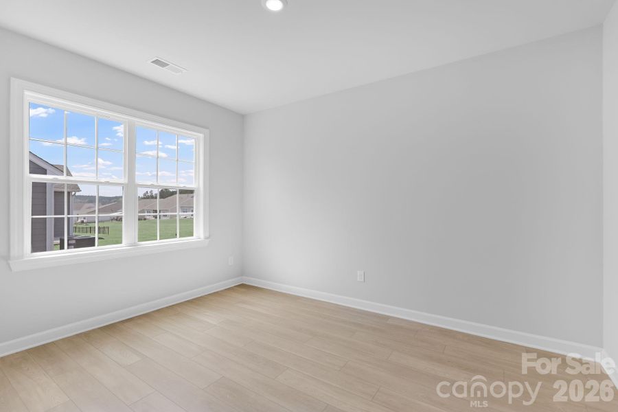 Spacious, unfurnished interior of a new home in Roselyn, Lancaster (Image 16).