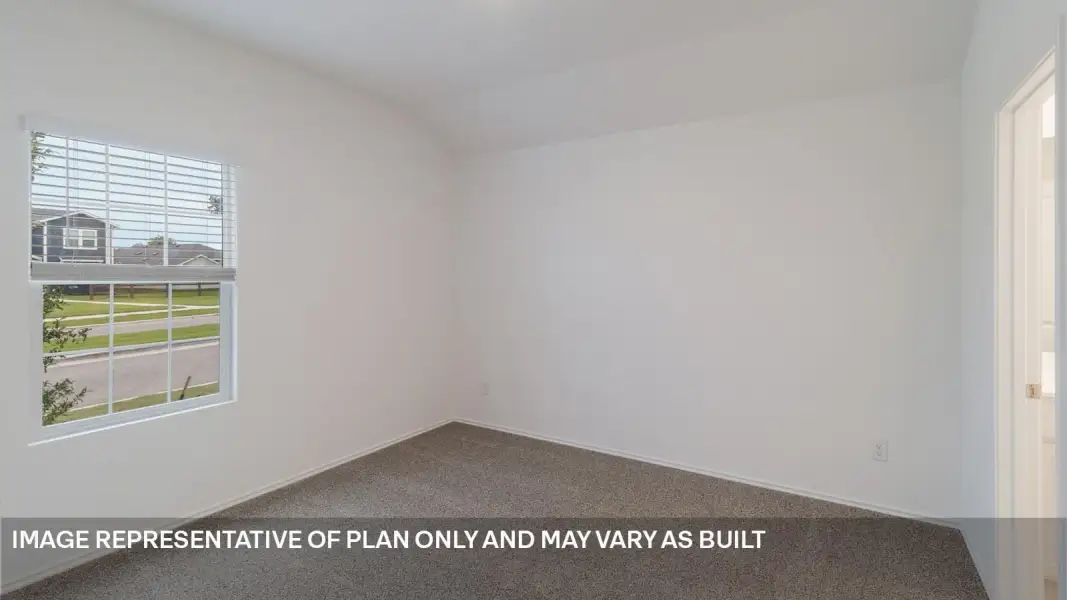 Spacious, unfurnished interior of a new home in Valverde, Bastrop (Image 12).