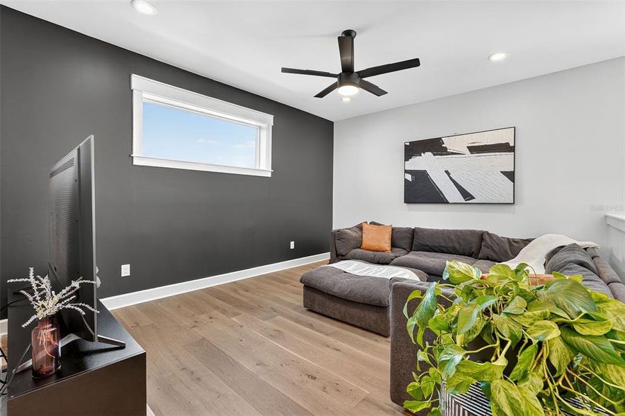 2nd Floor Bonus Room