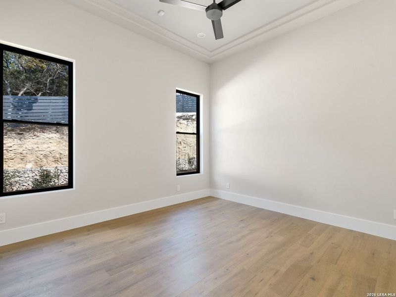 Spacious, unfurnished interior of a new home in , San Antonio (Image 22).