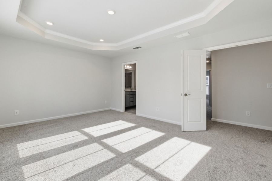Spacious, unfurnished interior of a new home in Flemingfield, Greensboro (Image 39).
