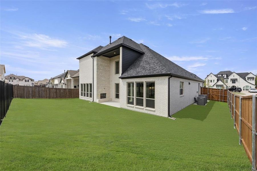 4524 Sky Harbor  Back 2