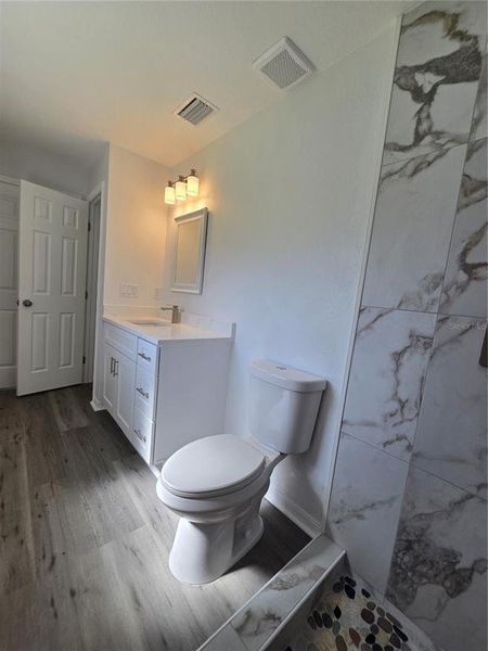 Furnished interior view inside a new home in , Ocklawaha (Image 10). Furnished interior view inside a new home in , Ocklawaha (Image 10).