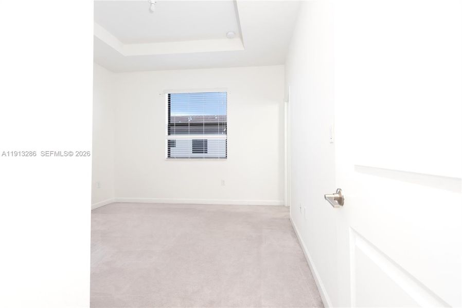 Spacious, unfurnished interior of a new home in , Miami (Image 30).