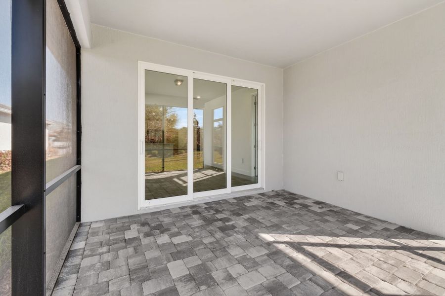 Exterior details and patio area of a home in Costa Pointe, Vero Beach (Image 28).