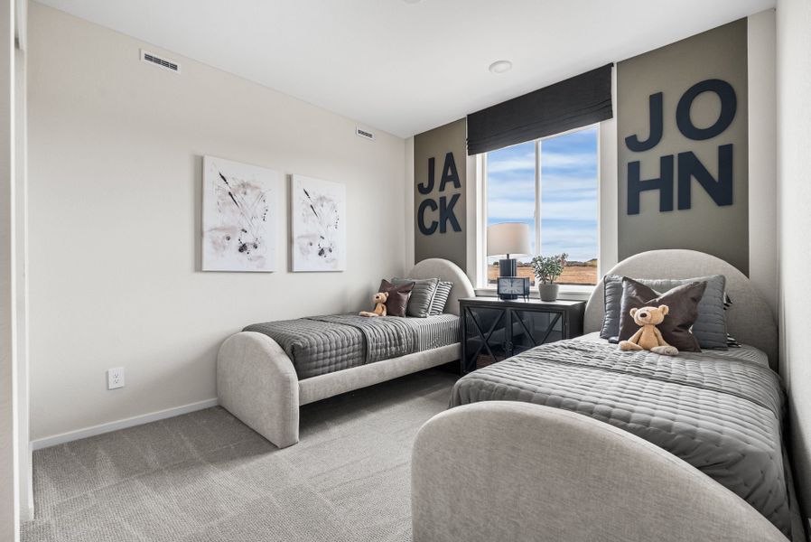 Representative furnished interior of a home built from the Highgate by Pulte Homes in Murata Farms, Fort Lupton (Image 8). Representative furnished interior of a home built from the Highgate by Pulte Homes in Murata Farms, Fort Lupton (Image 8).