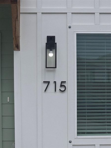 Modern Farmhouse Exterior Details.