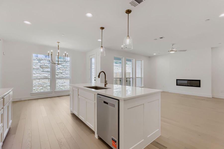 3133 Sir Judge - Kitchen