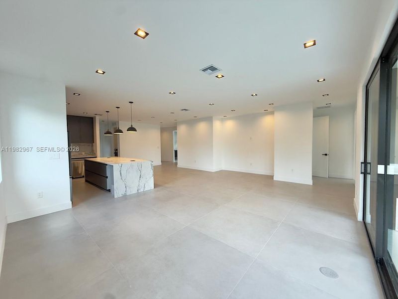 Image 38 of a home in .