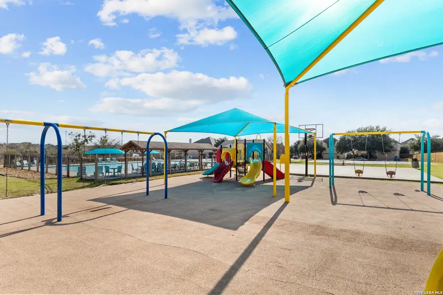 Community amenities in Saddle Creek Ranch, Cibolo (Image 4).