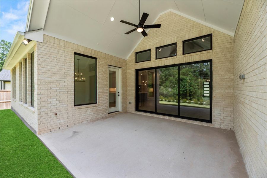 Modern black sliding doors open many possibilities for indoor/outdoor living.