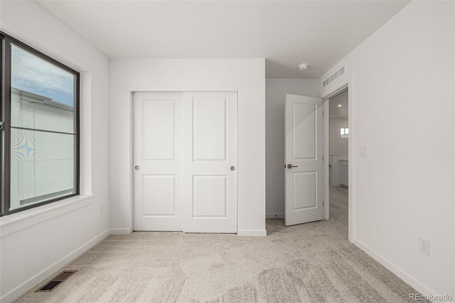 Spacious, unfurnished interior of a new home in , Denver (Image 37).