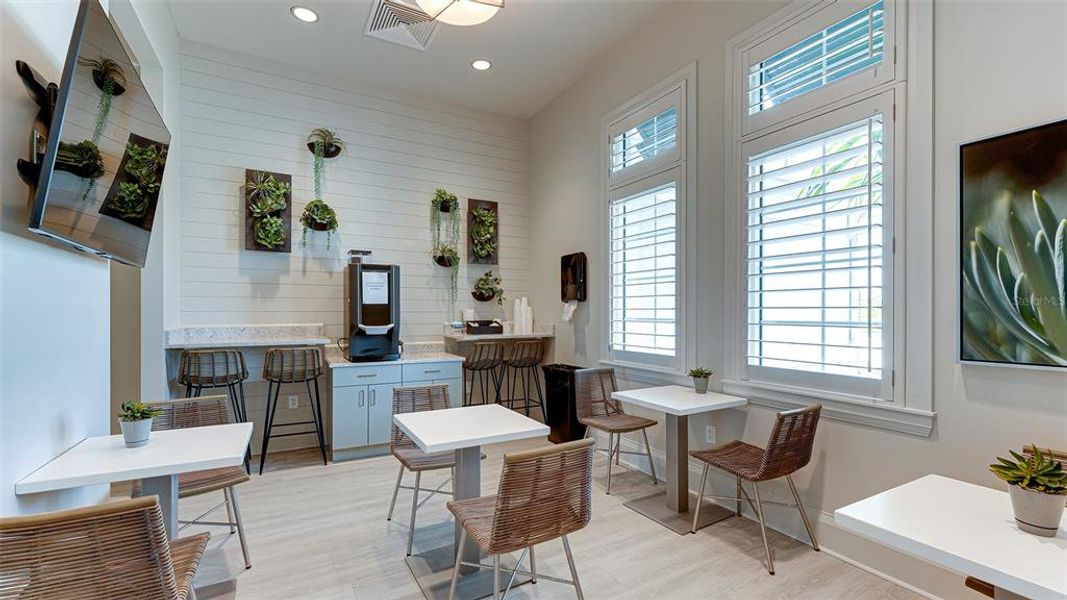 Image 69 of a home in Lorraine Lakes at Lakewood Ranch.