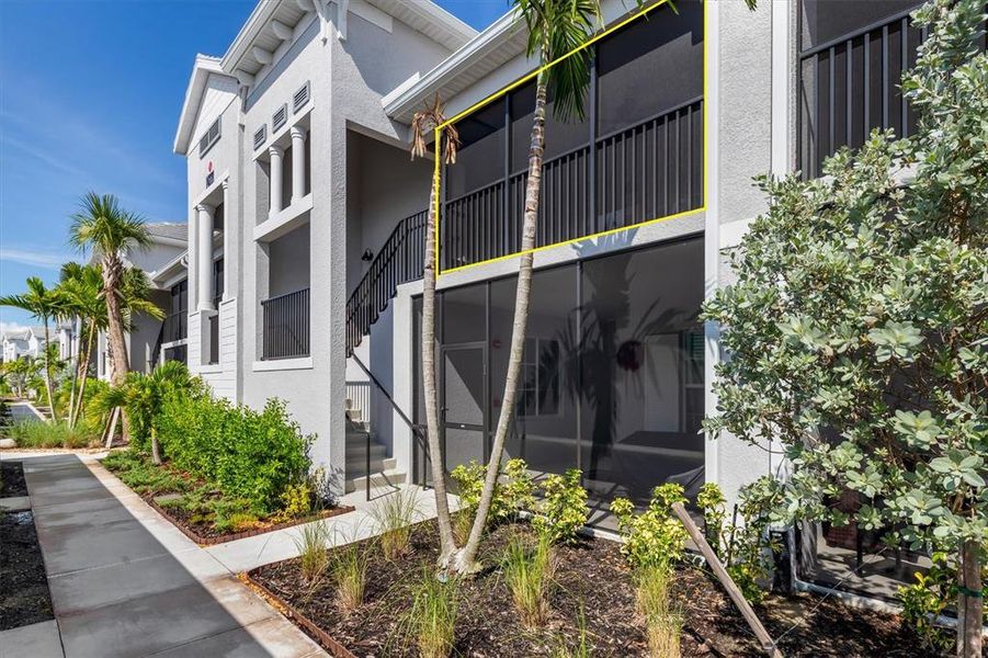 Exterior details and patio area of a home in , Punta Gorda (Image 4).