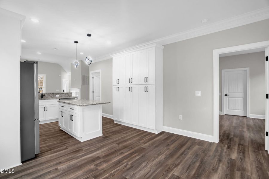 10-web-or-mls-701 East St-10 10-web-or-mls-701 East St-10