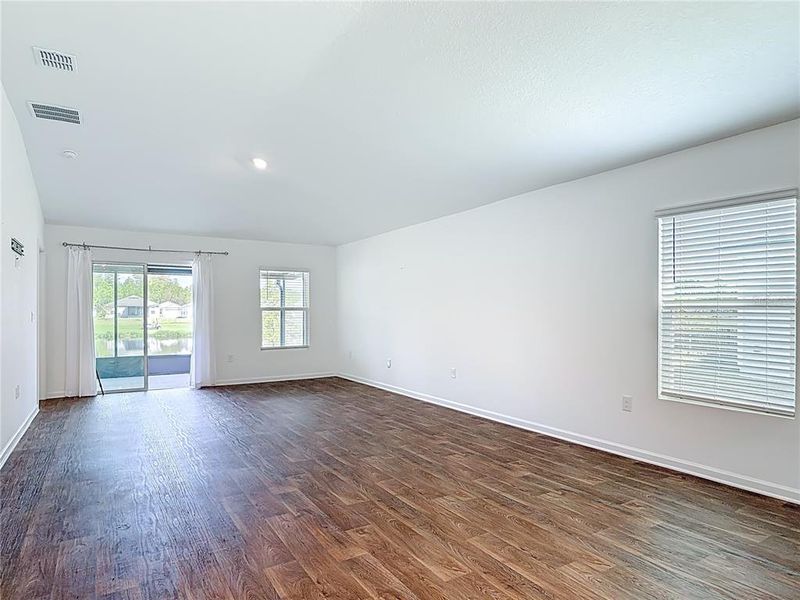 Spacious, unfurnished interior of a new home in , Bunnell (Image 31).